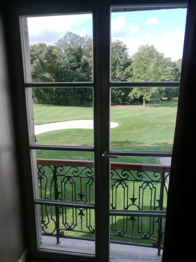 La Chambre Du Chateau De Bernalmont Lüttich Exterior foto