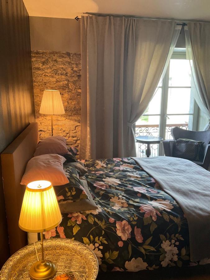 La Chambre Du Chateau De Bernalmont Lüttich Exterior foto